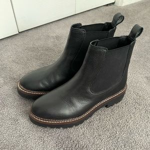 Caslon Chelsea Boot